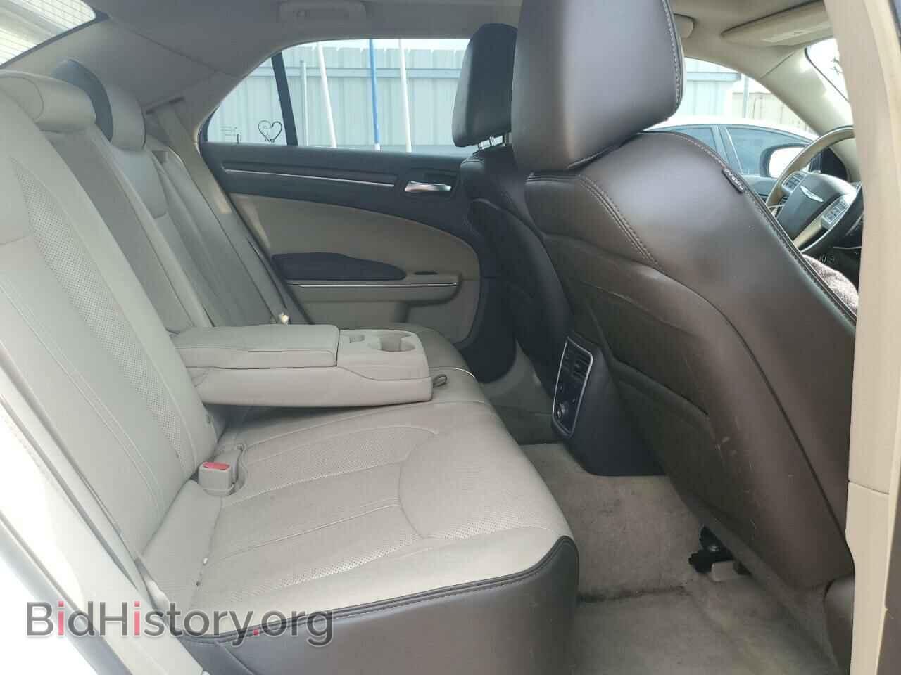 2013 CHRYSLER 300 - VIN: 2C3CCAPTXDH587565 - Фото 10