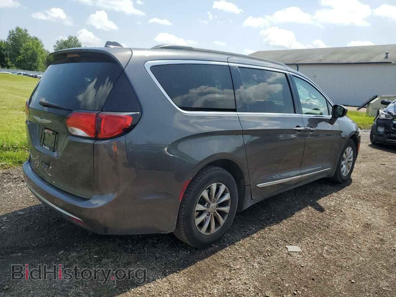 2017 CHRYSLER PACIFICA - VIN: 2C4RC1BG2HR501682 - Photo 3