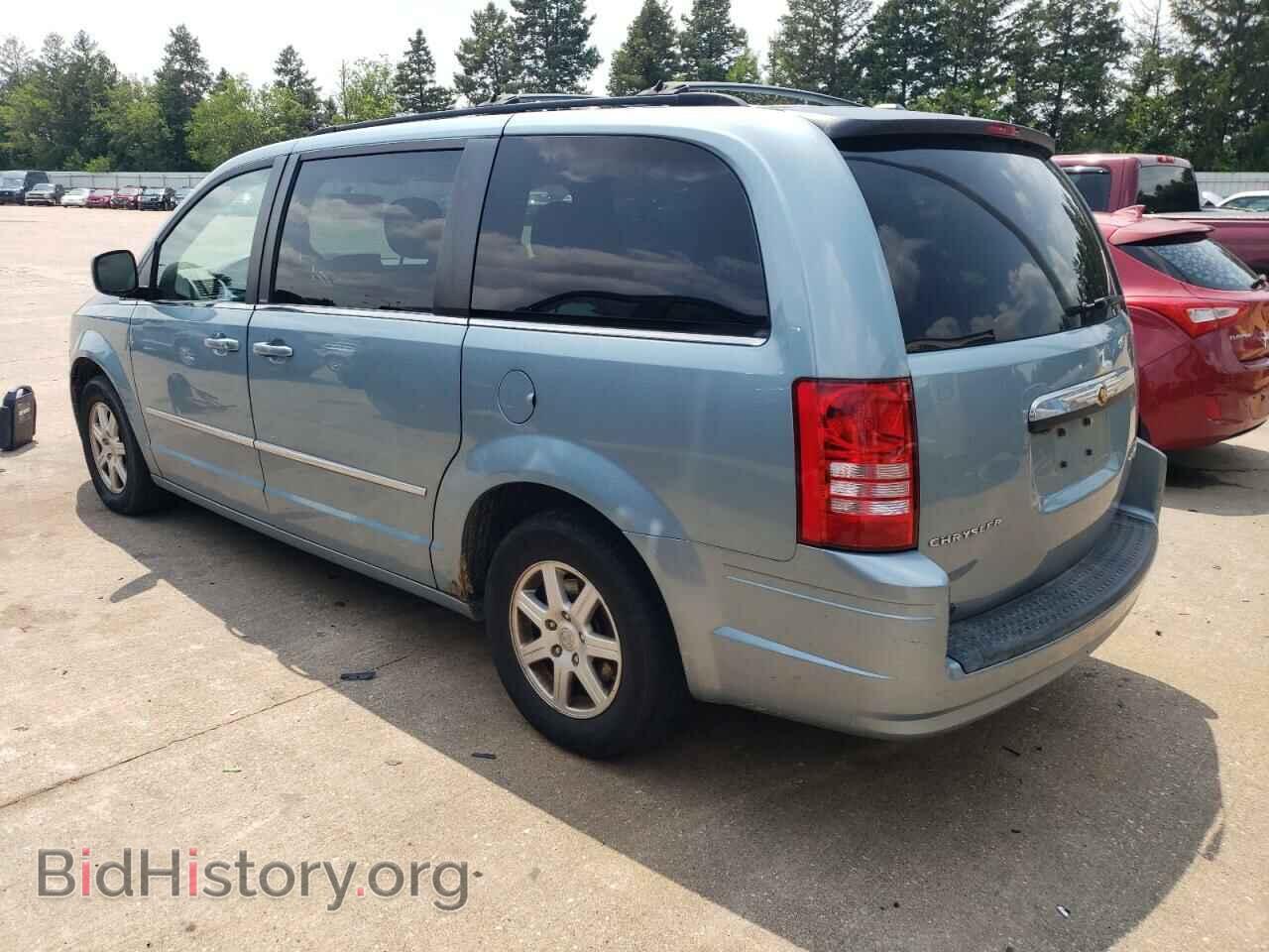 2010 CHRYSLER MINIVAN - VIN: 2A4RR5D10AR262423 - Фото 2