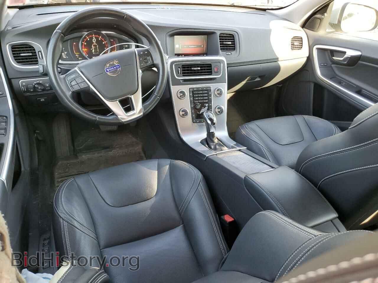 2018 VOLVO V60 - VIN: YV140MSL8J2409749 - Фото 8