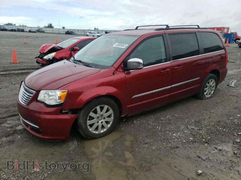 2011 Chrysler MINIVAN Town & COU (VIN 2A4RR8DG7BR609222) — photo 1 of 13, Copart, damage: front end