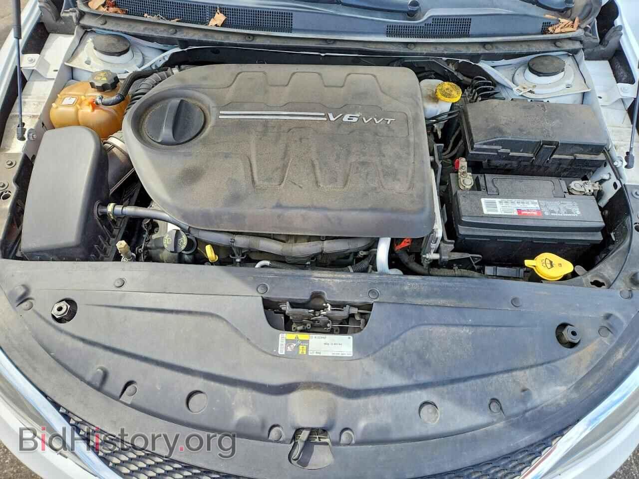 2016 CHRYSLER 200 - VIN: 1C3CCCAG6GN172049 - Photo 11