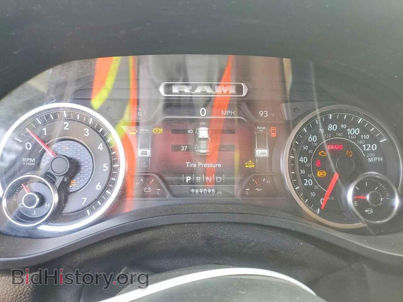 2019 RAM 1500 - VIN: 1C6SRFJT4KN813008 - Photo 9