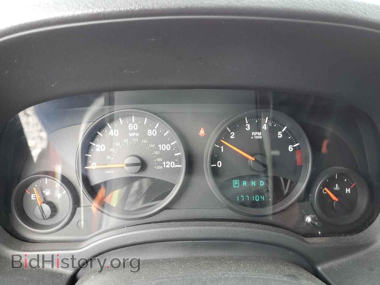 2011 JEEP COMPASS - VIN: 1J4NF1FB4BD201599 - Фото 9