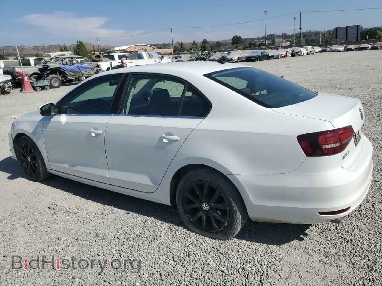 2017 VOLKSWAGEN JETTA - VIN: 3VWDB7AJ5HM210045 - Фото 2