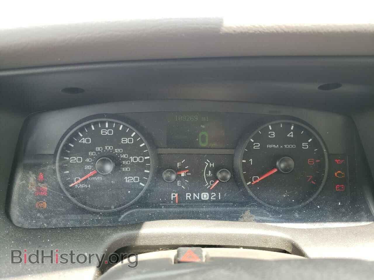 2011 FORD CROWN VIC - VIN: 2FABP7EV2BX148596 - Фото 9