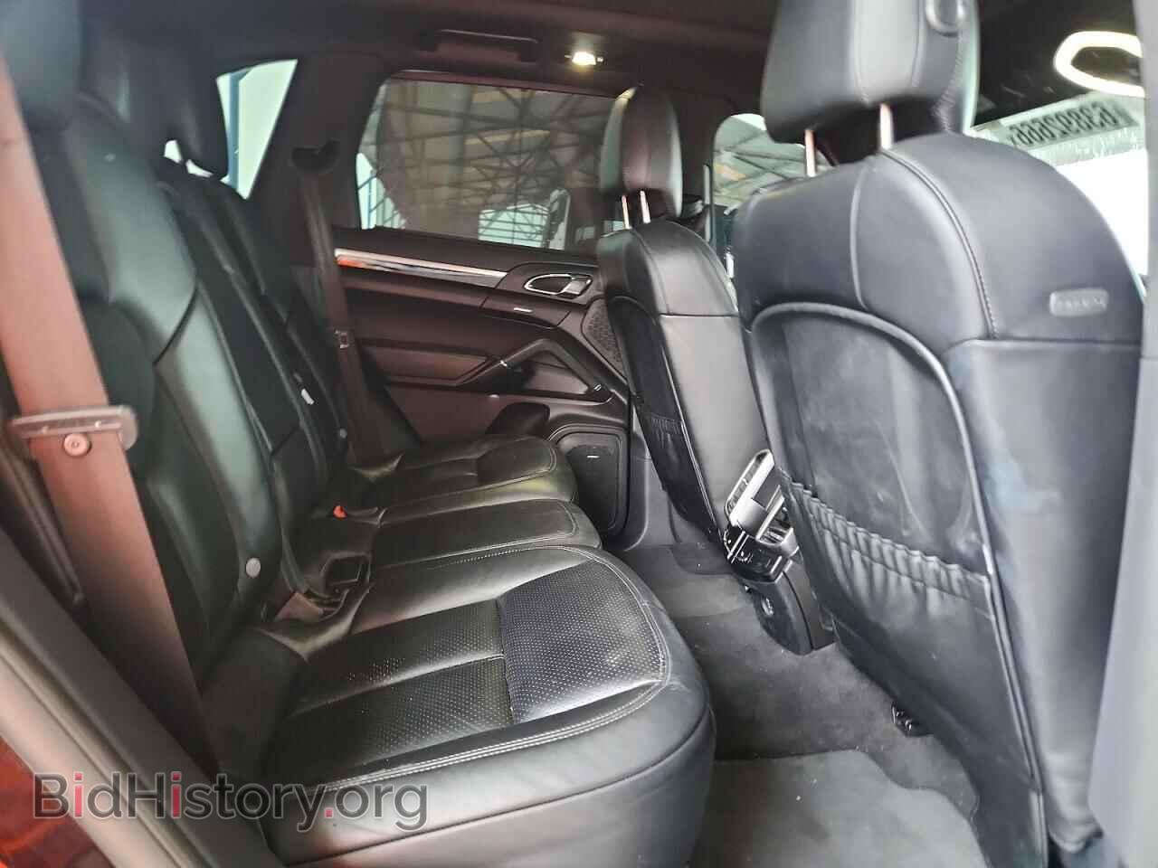 2018 PORSCHE CAYENNE - VIN: WP1AB2A29JLA61291 - Фото 10