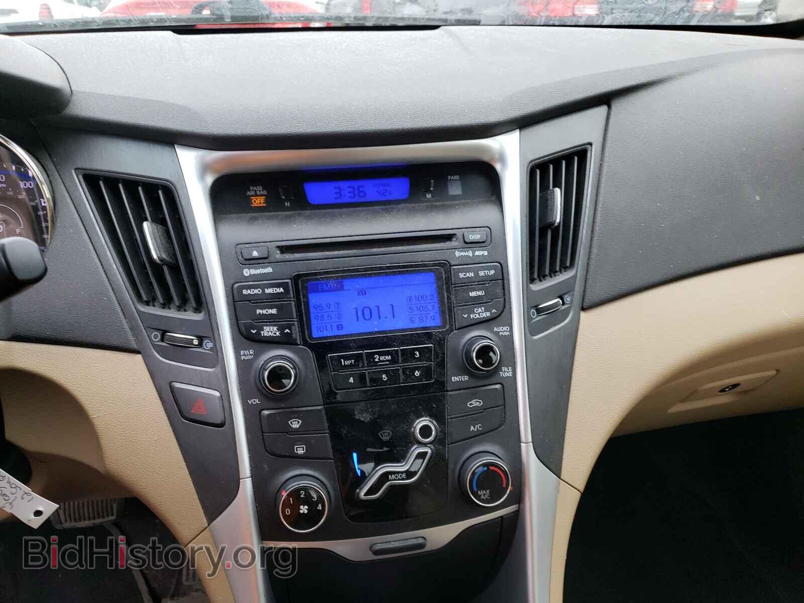 2012 HYUNDAI SONATA - VIN: 5NPEB4AC8CH487794 - Фото 9