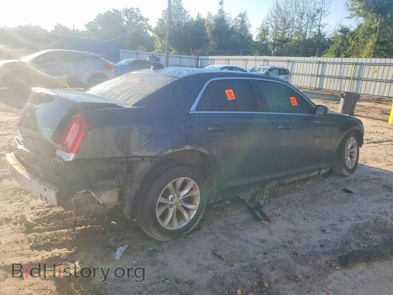 2015 CHRYSLER 300 - VIN: 2C3CCAAG5FH864458 - Фото 3