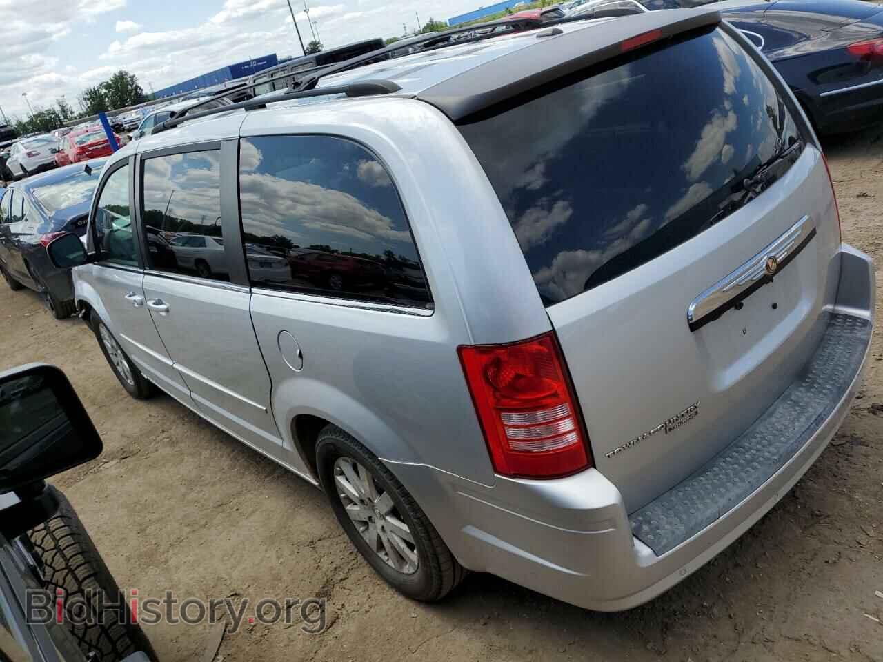 2008 CHRYSLER MINIVAN - VIN: 2A8HR54P58R728727 - Фото 2