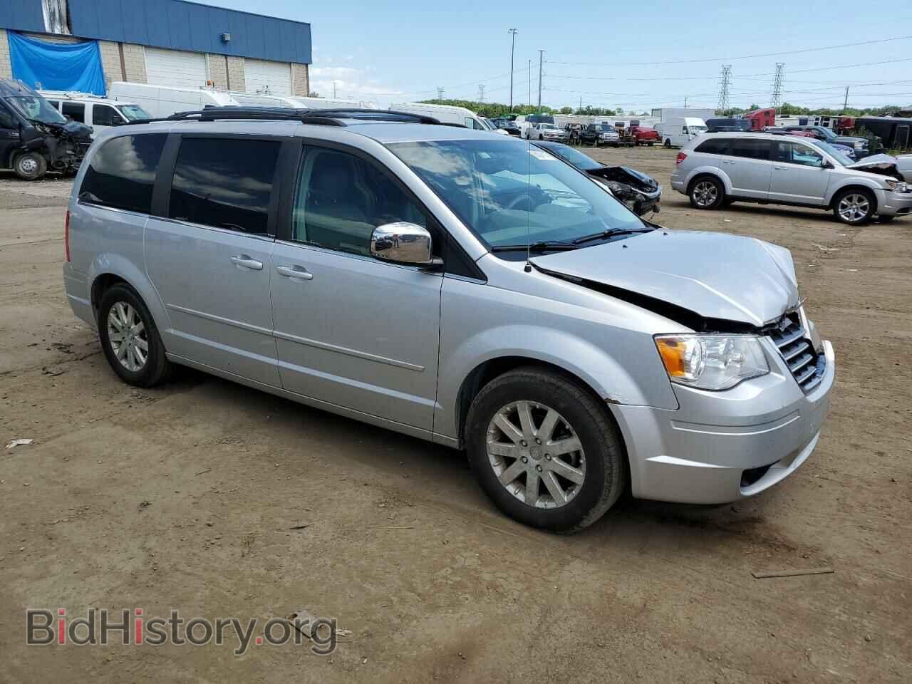 2008 CHRYSLER MINIVAN - VIN: 2A8HR54P58R728727 - Фото 4