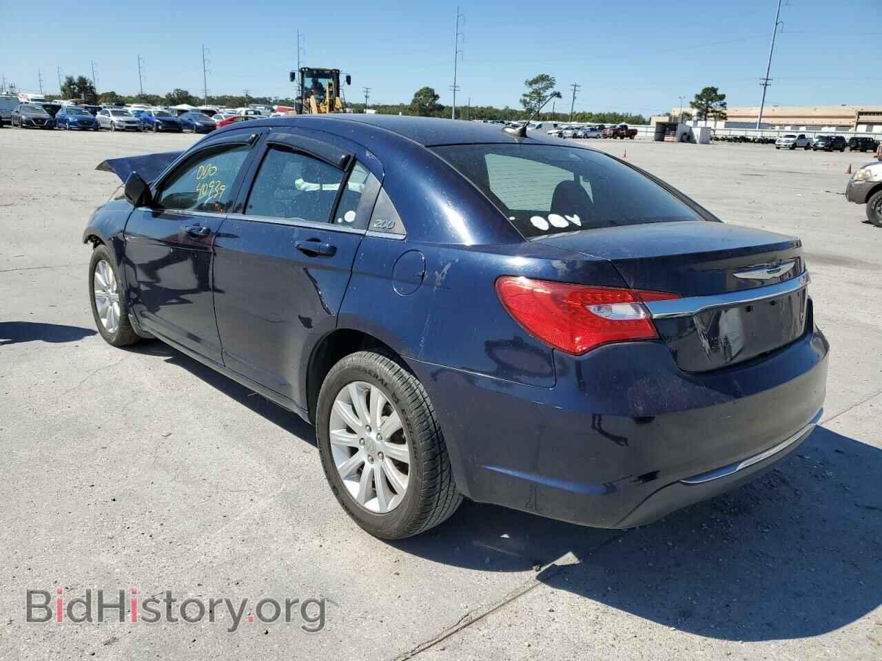 2013 CHRYSLER 200 - VIN: 1C3CCBBB3DN542818 - Фото 3