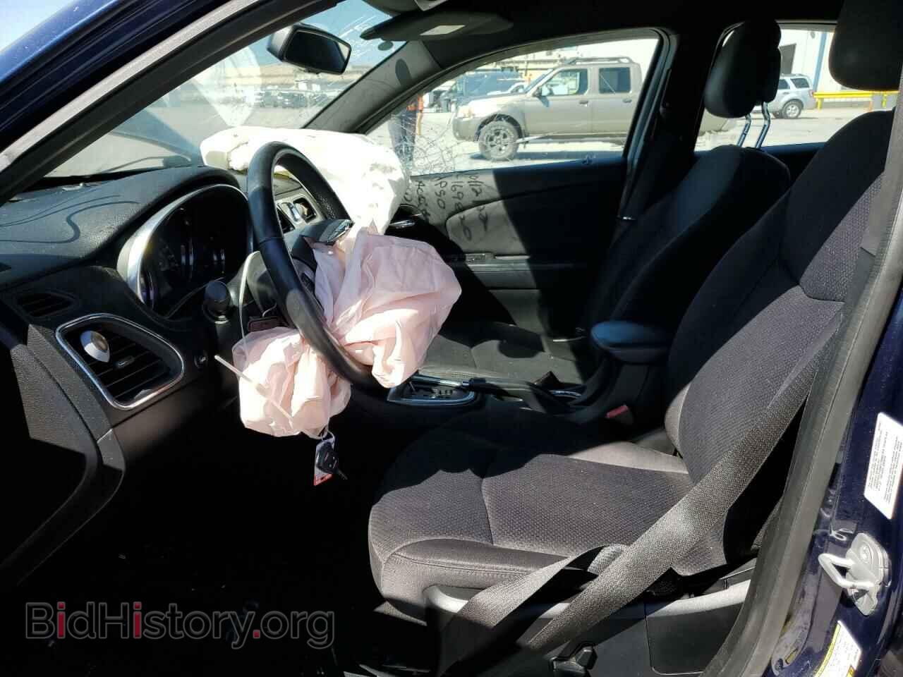 2013 CHRYSLER 200 - VIN: 1C3CCBBB3DN542818 - Фото 5