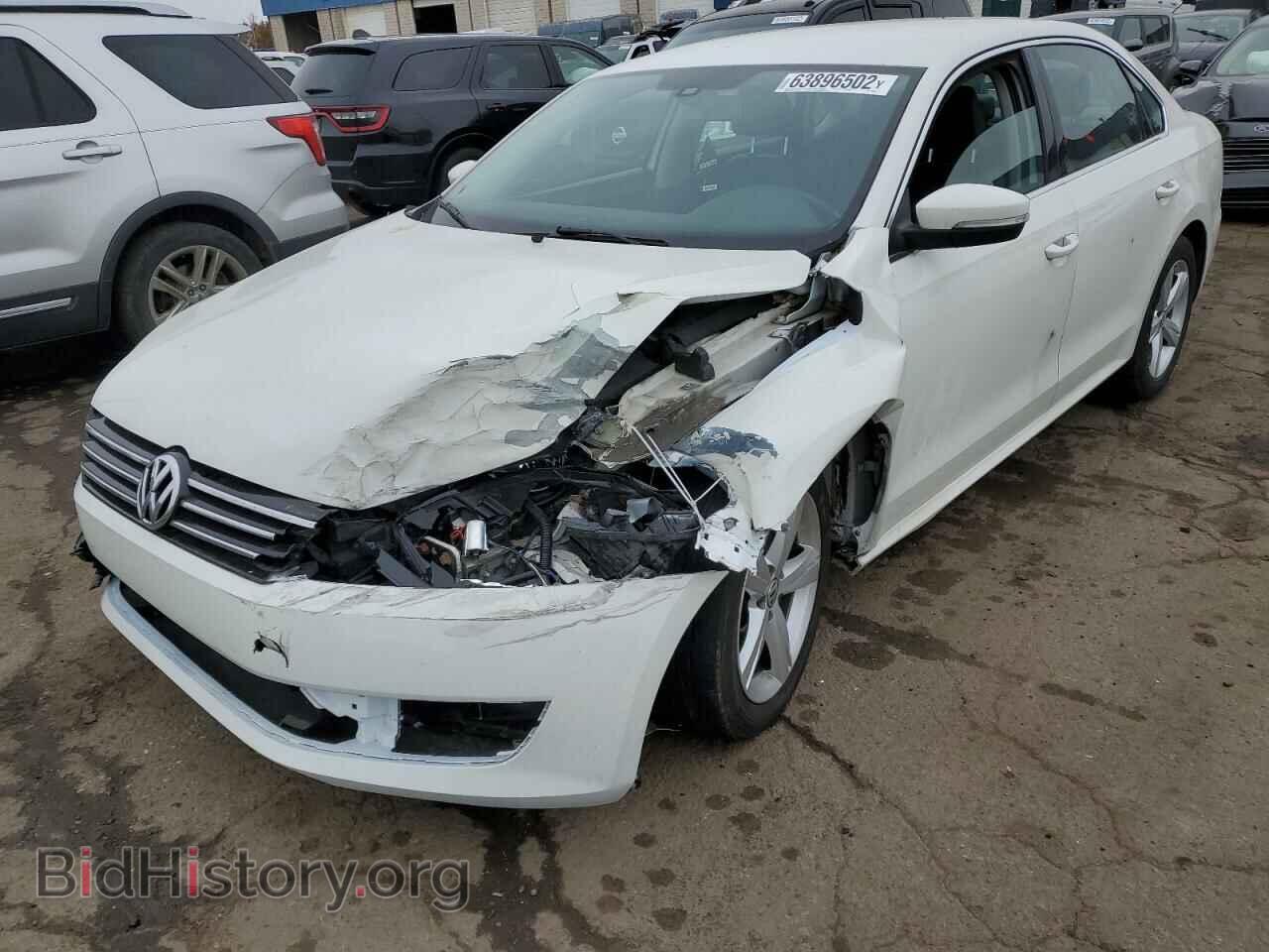 2015 VOLKSWAGEN PASSAT - VIN: 1VWBS7A36FC023940 - Фото 2