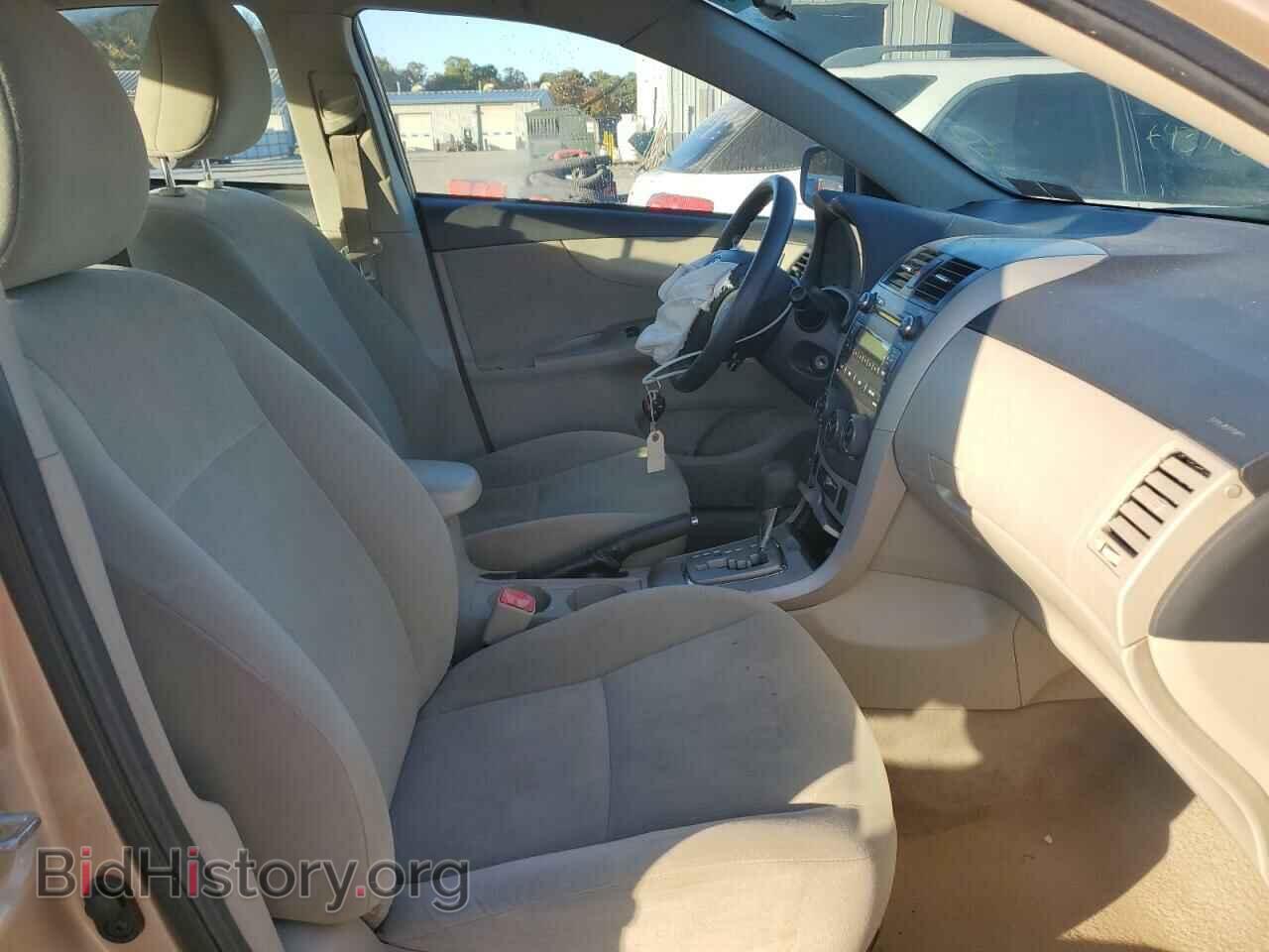 2011 TOYOTA COROLLA - VIN: 2T1BU4EE8BC550435 - Фото 5