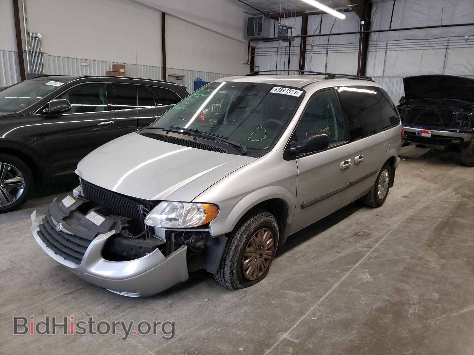 2006 CHRYSLER MINIVAN - VIN: 1A4GP45R26B610403 - Фото 2