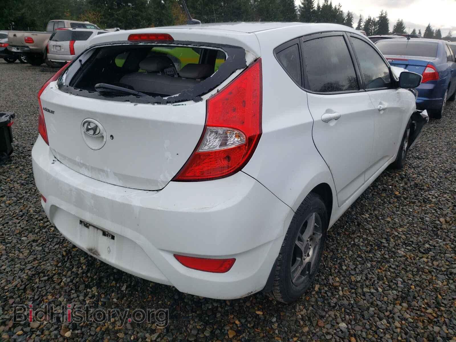 2013 HYUNDAI ACCENT - VIN: KMHCT5AE2DU108335 - Фото 4