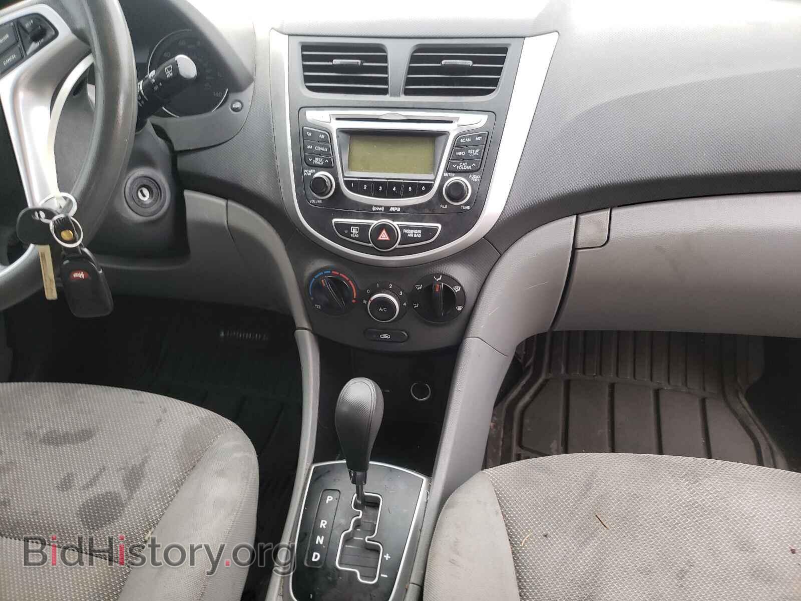 2013 HYUNDAI ACCENT - VIN: KMHCT5AE2DU108335 - Фото 9