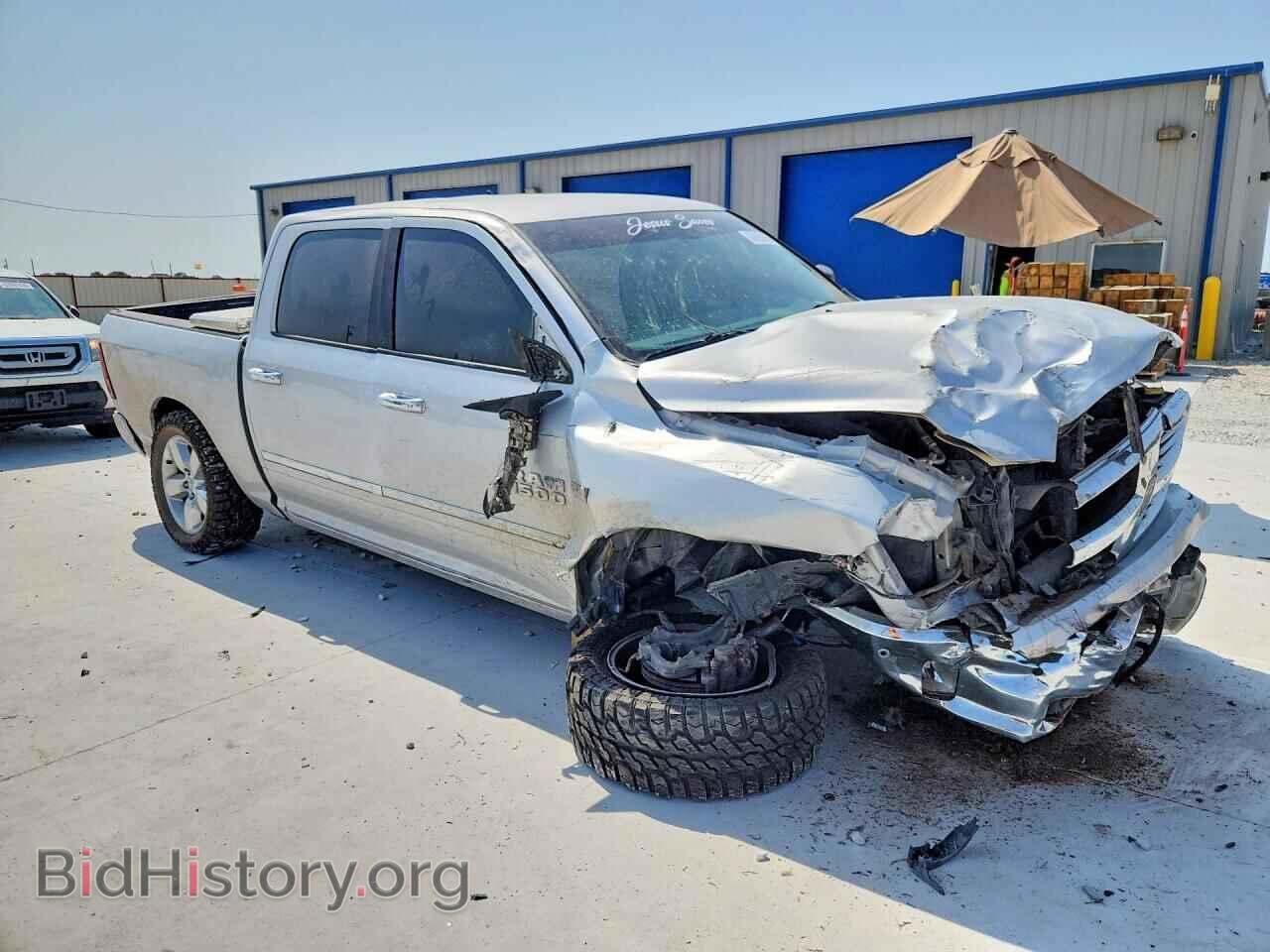 2016 RAM 1500 - VIN: 1C6RR6LT0GS209167 - Photo 4