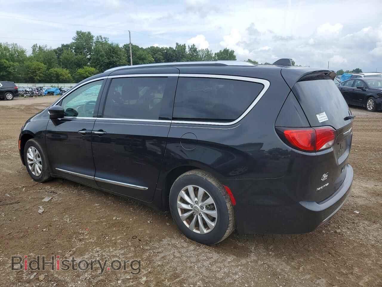 2018 CHRYSLER PACIFICA - VIN: 2C4RC1EG3JR292650 - Photo 2