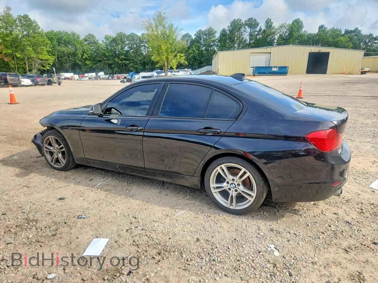 2013 BMW 3 SERIES - VIN: WBA3A5G57DNP24766 - Фото 2