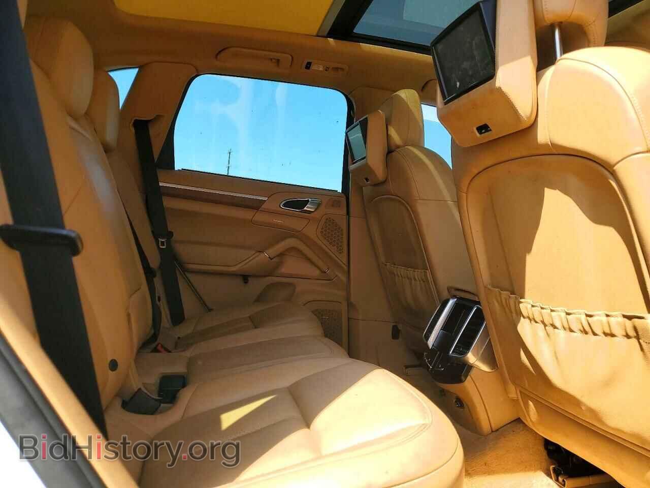 2011 PORSCHE CAYENNE 4D - VIN: WP1AA2A26BLA09718 - Фото 11