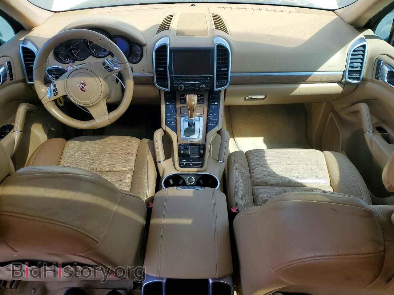 2011 PORSCHE CAYENNE 4D - VIN: WP1AA2A26BLA09718 - Фото 8