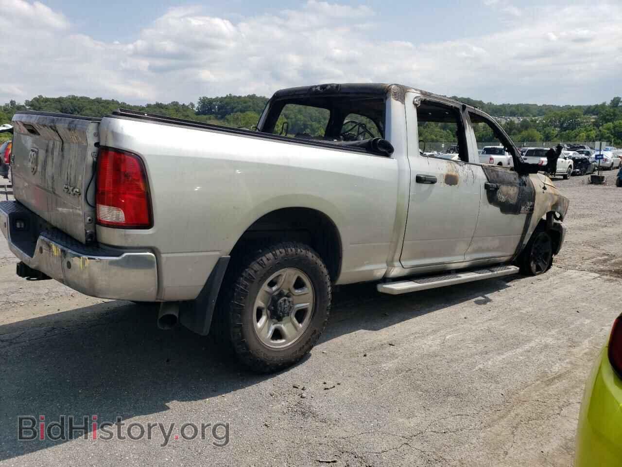 2015 RAM All Models - VIN: 3C6UR5CL2FG691909 - Photo 3