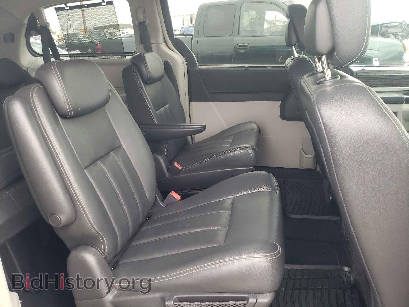 2010 CHRYSLER MINIVAN - VIN: 2A4RR5DX4AR279794 - Фото 6