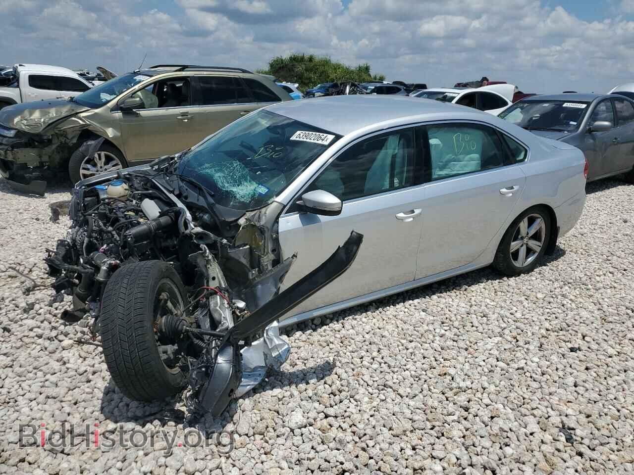 Фотография 1VWAT7A33FC084994 - VOLKSWAGEN PASSAT 2015