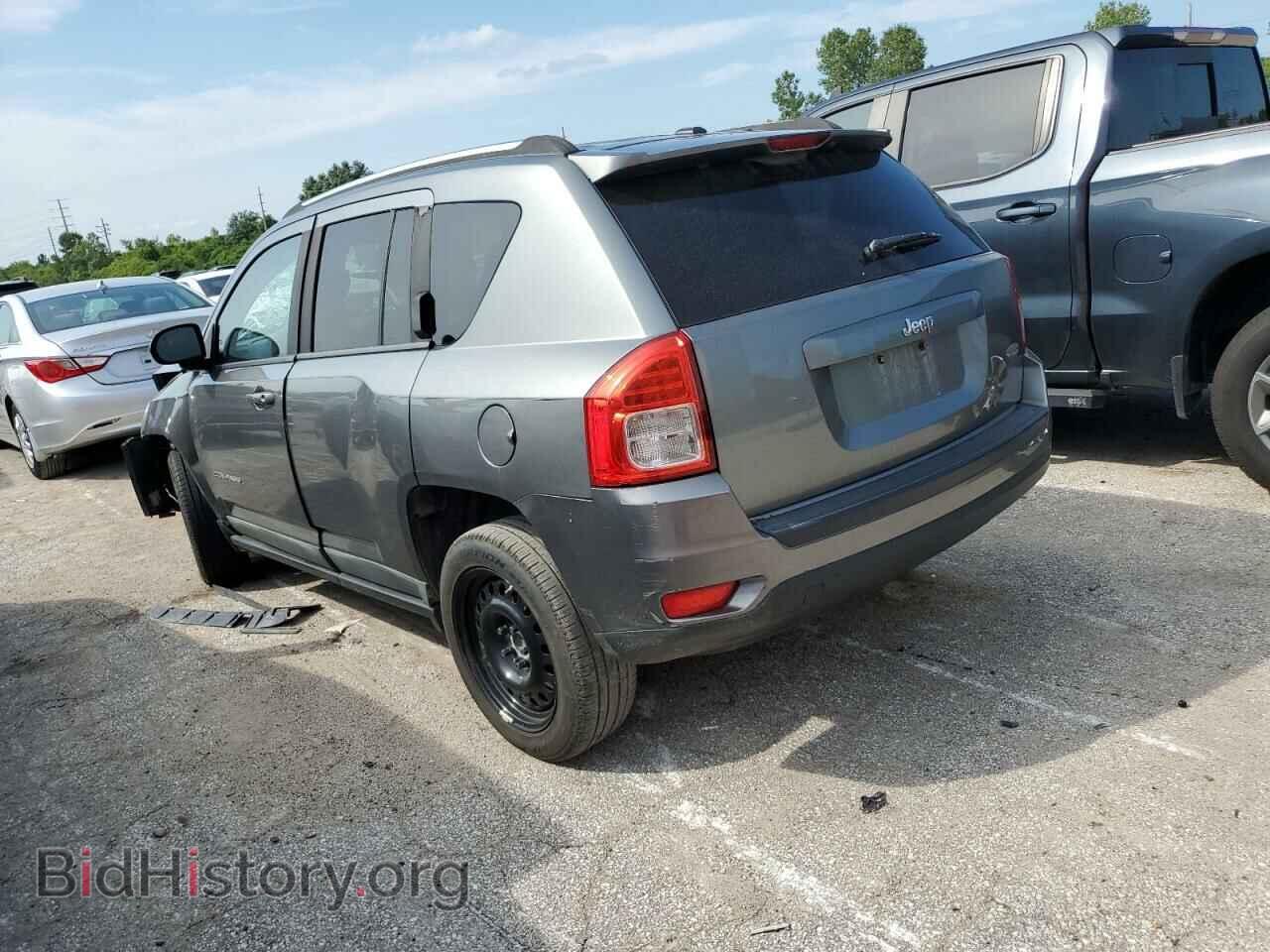 2011 JEEP COMPASS - VIN: 1J4NT1FB2BD245884 - Фото 2