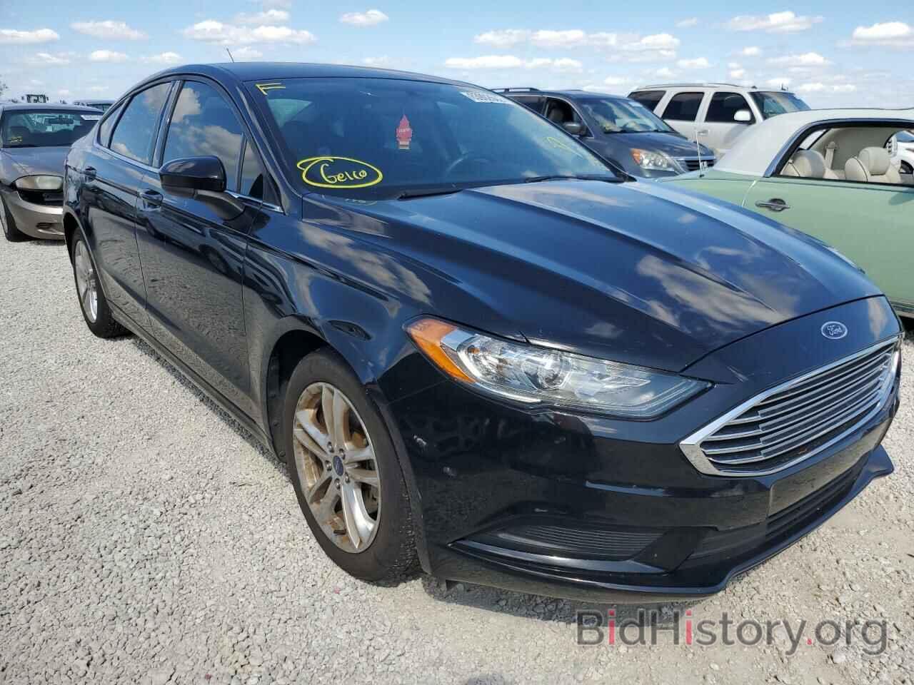 Photo 3FA6P0H75JR207966 - FORD FUSION 2018