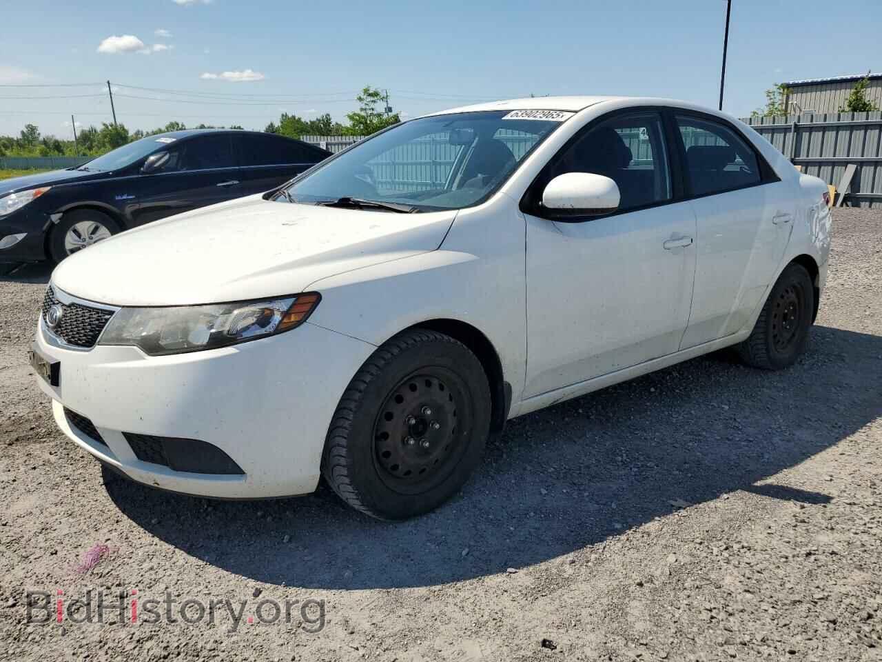 Фотография KNAFT4A21D5716906 - KIA FORTE 2013