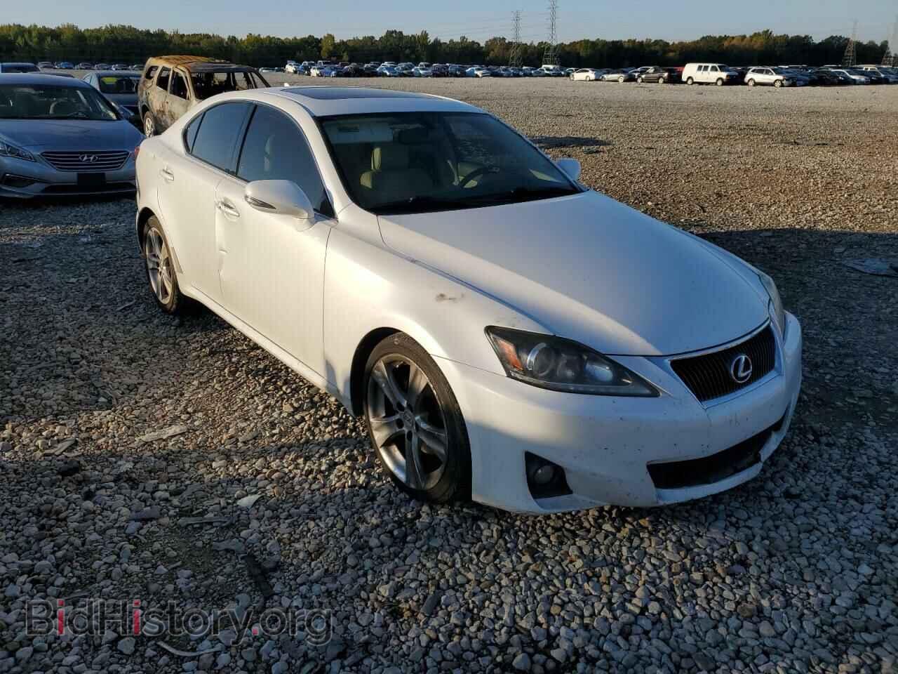Photo JTHBF5C26B5149034 - LEXUS IS 2011