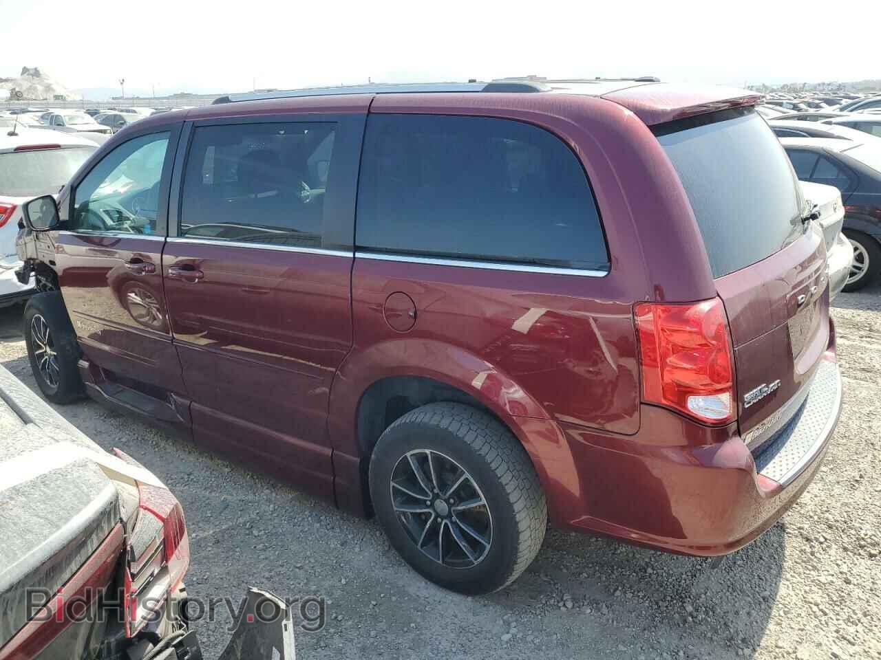 2017 DODGE CARAVAN - VIN: 2C4RDGCG3HR789372 - Photo 2