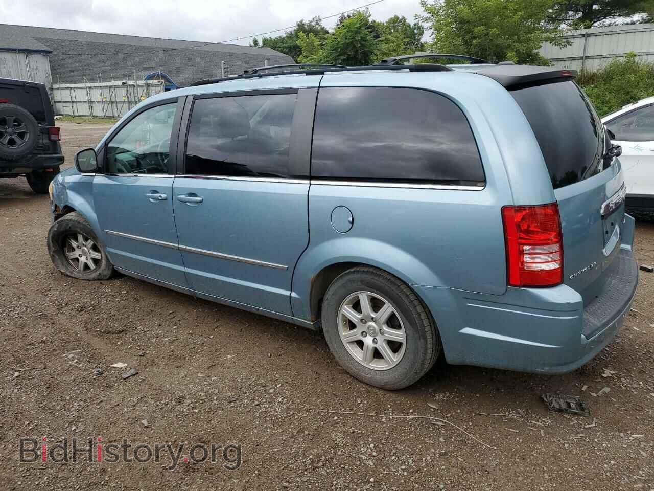 2010 CHRYSLER MINIVAN - VIN: 2A4RR8D17AR430978 - Photo 2