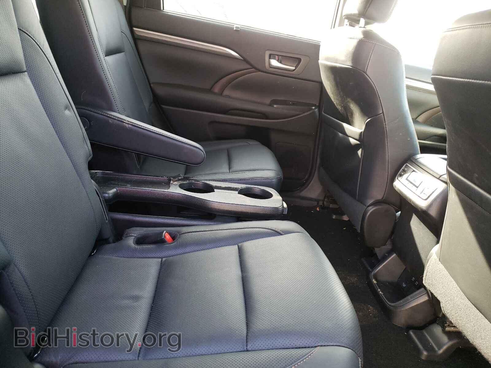 2017 TOYOTA HIGHLANDER - VIN: 5TDDGRFH9HS030802 - Фото 6