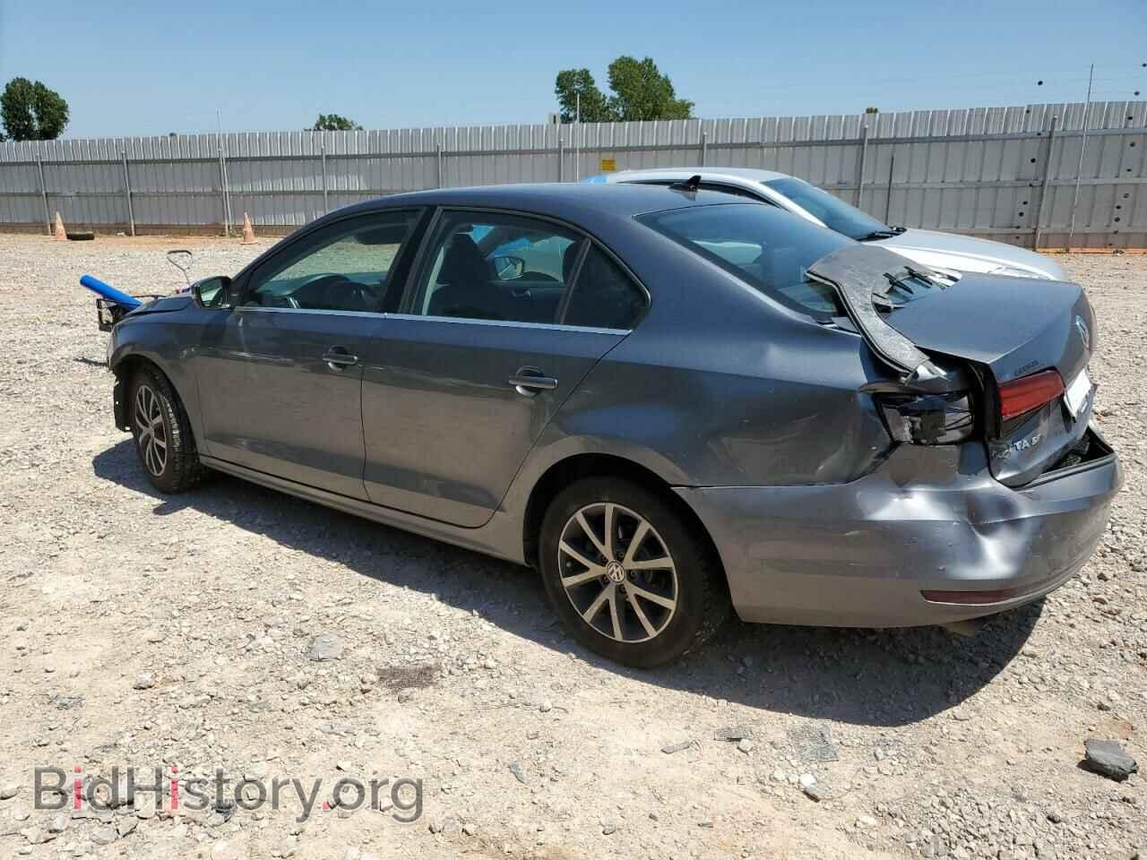 2017 VOLKSWAGEN JETTA - VIN: 3VWDB7AJ8HM392842 - Фото 2