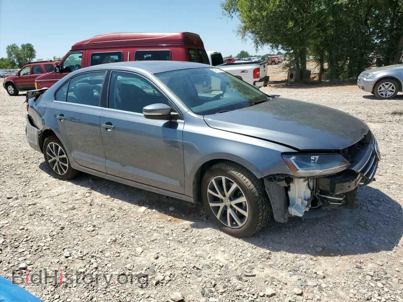 2017 VOLKSWAGEN JETTA - VIN: 3VWDB7AJ8HM392842 - Фото 4