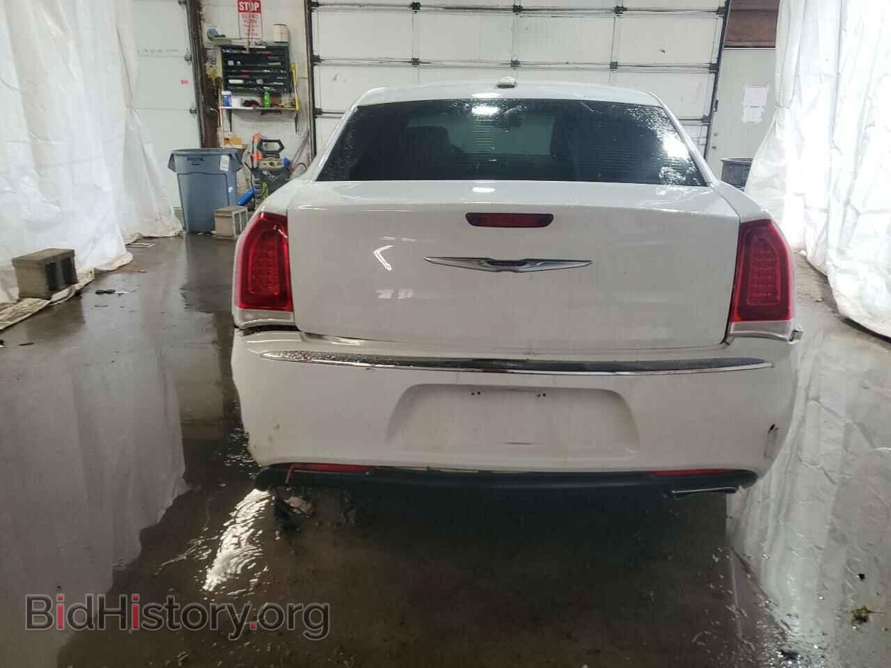 2015 CHRYSLER 300 - VIN: 2C3CCARG2FH757243 - Фото 6