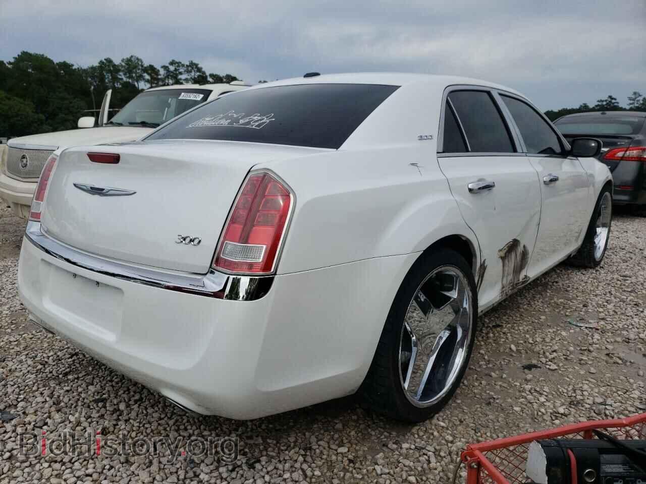 2013 CHRYSLER 300 - VIN: 2C3CCAAG3DH515604 - Фото 4
