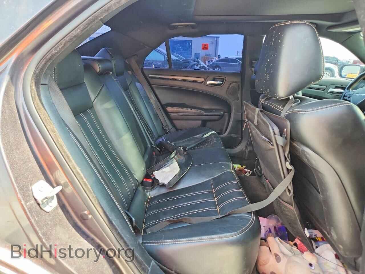 2016 CHRYSLER 300 - VIN: 2C3CCAGG7GH311478 - Photo 10