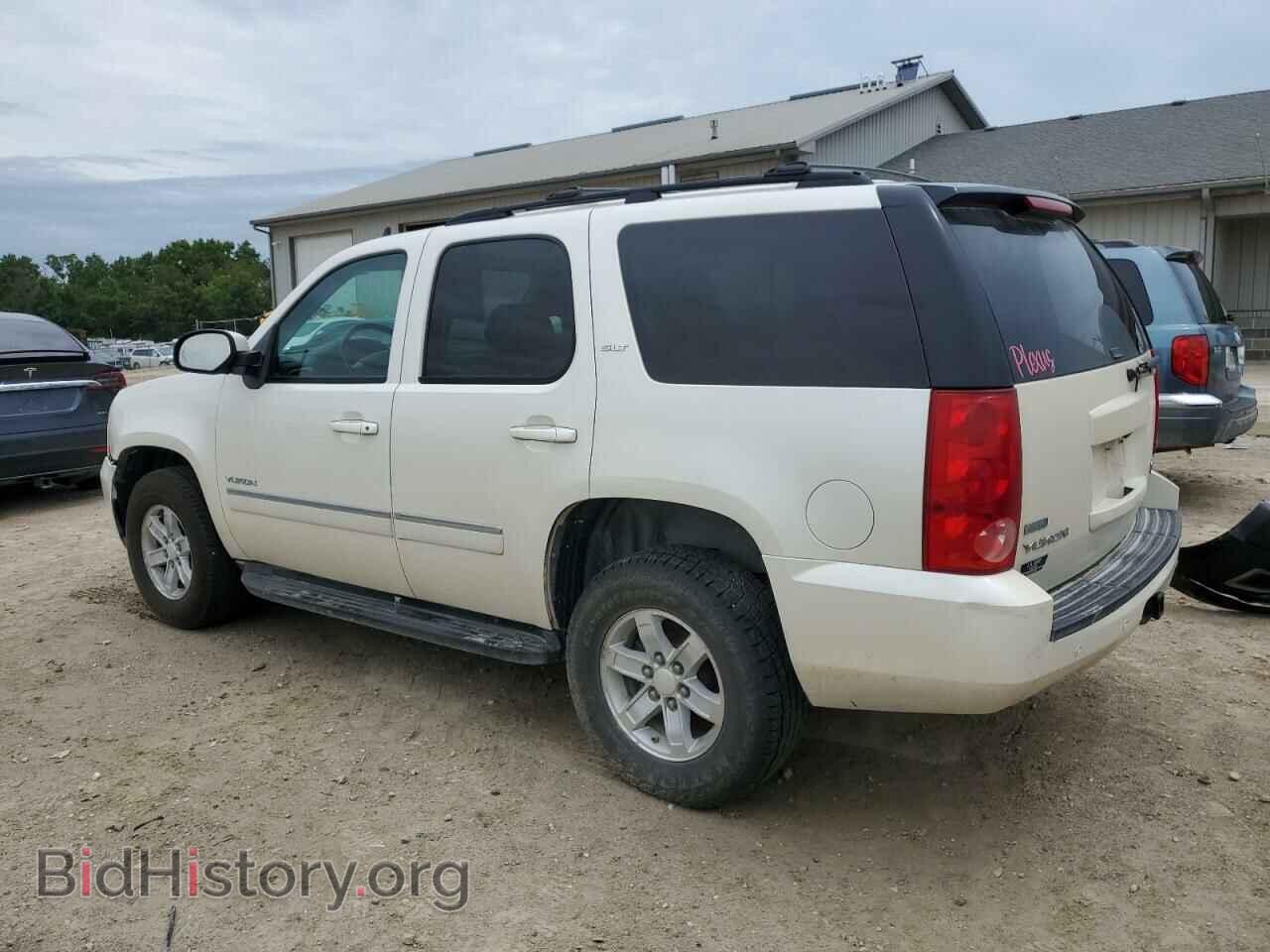2012 GMC YUKON - VIN: 1GKS2CE05CR150199 - Фото 2