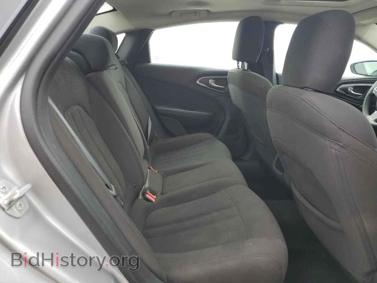 2015 CHRYSLER 200 - VIN: 1C3CCCAB1FN669335 - Фото 10