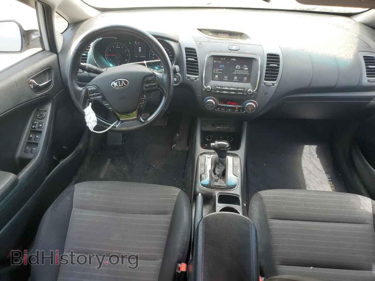 2017 KIA FORTE - VIN: 3KPFL4A83HE093273 - Фото 8