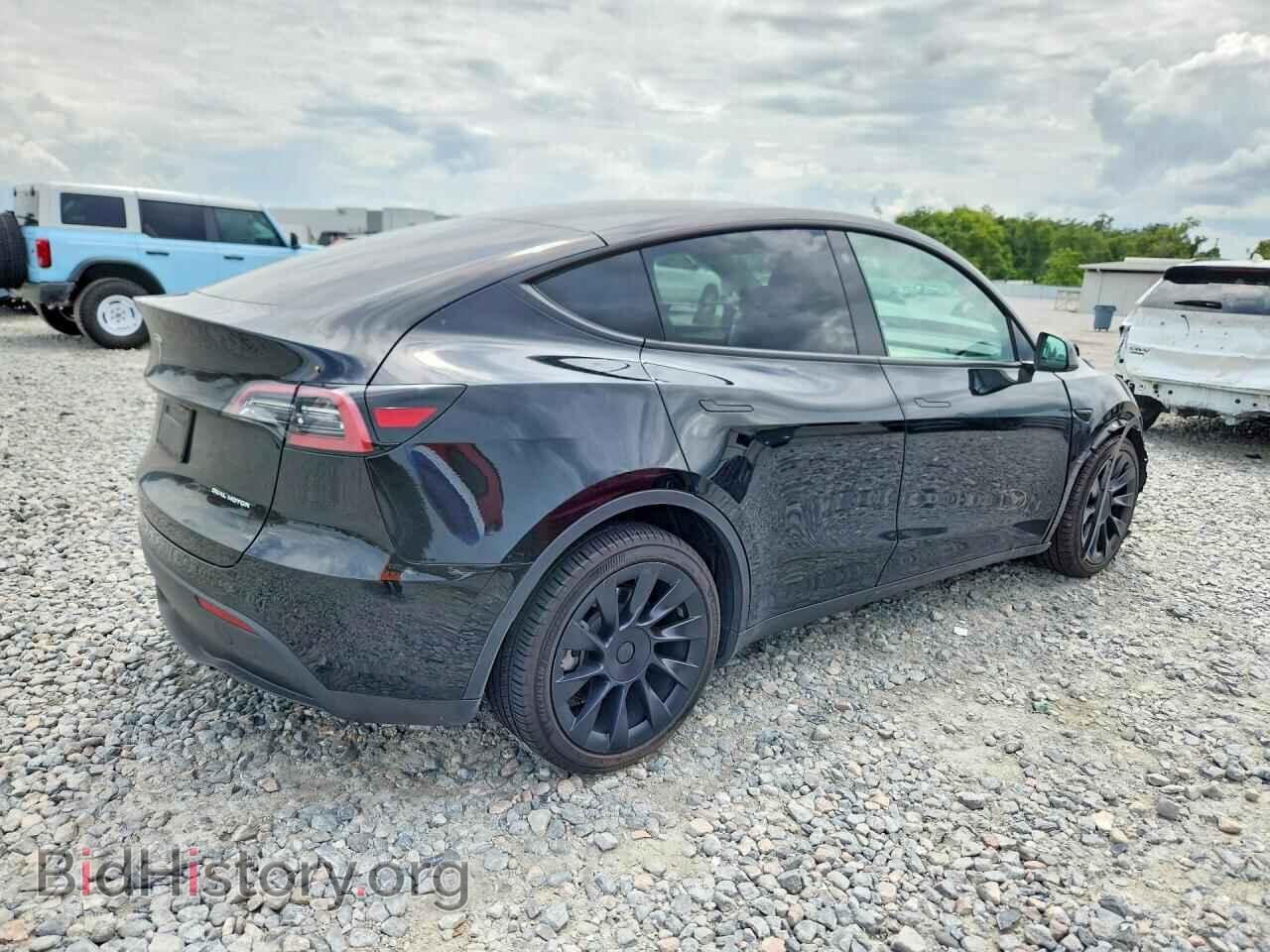 2023 TESLA MODEL Y - VIN: 7SAYGAEE9PF767014 - Photo 3