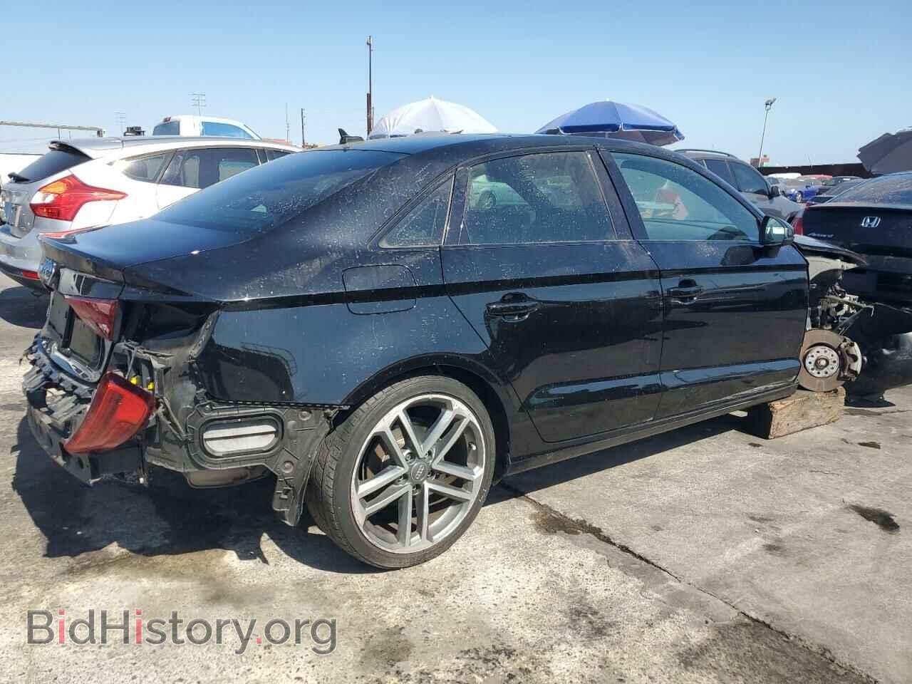 2019 AUDI A3 - VIN: WAUAUGFF9KA101044 - Фото 3