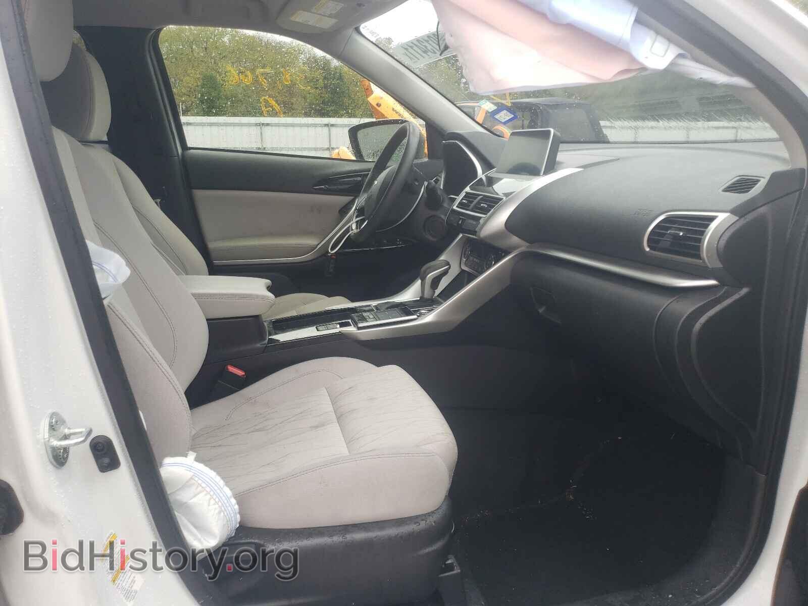 2018 MITSUBISHI ECLIPSE - VIN: JA4AT5AA9JZ039127 - Photo 5