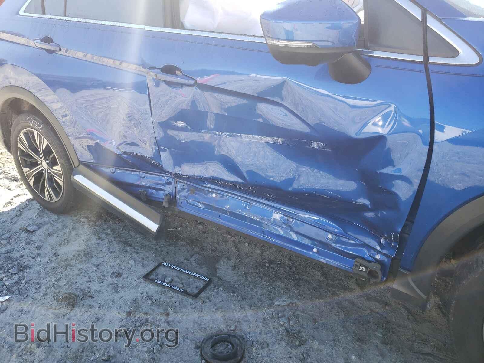 2018 MITSUBISHI ECLIPSE - VIN: JA4AT5AA0JZ067589 - Photo 9