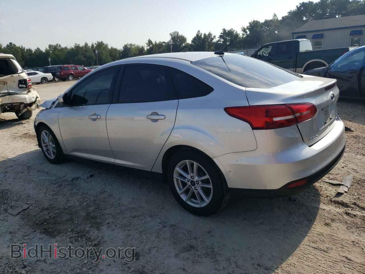 2018 FORD FOCUS - VIN: 1FADP3F24JL279904 - Фото 2